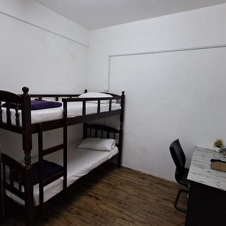 1201 Apartment Ladang Tok Pelam Tepipantaibatuburuk Куала-Тренгану Экстерьер фото