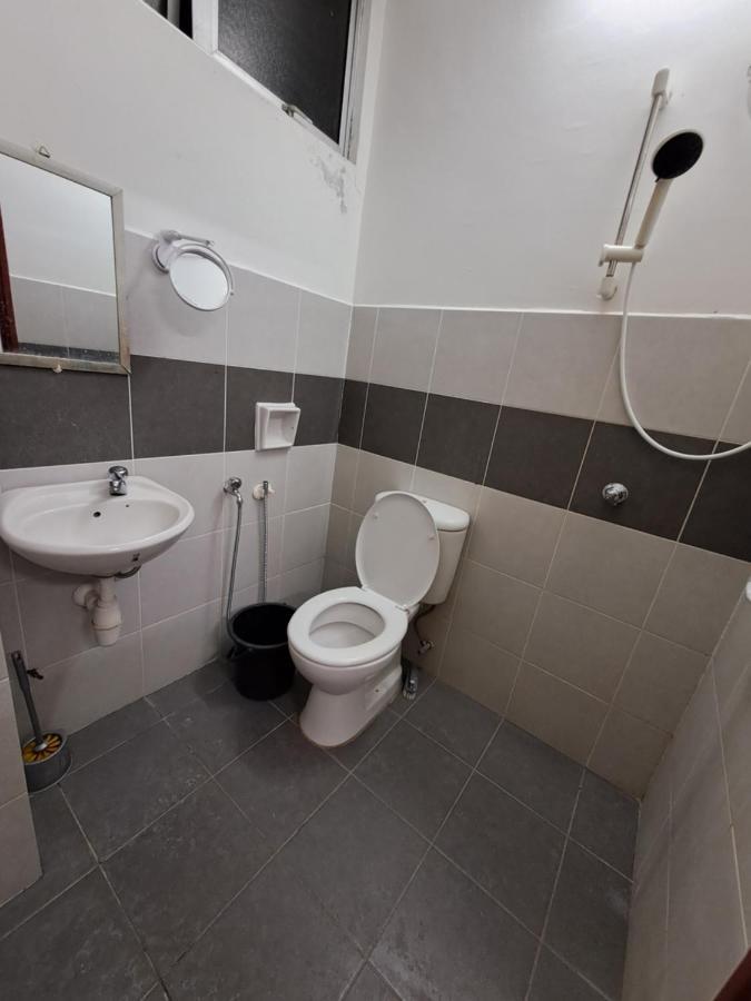 1201 Apartment Ladang Tok Pelam Tepipantaibatuburuk Куала-Тренгану Экстерьер фото