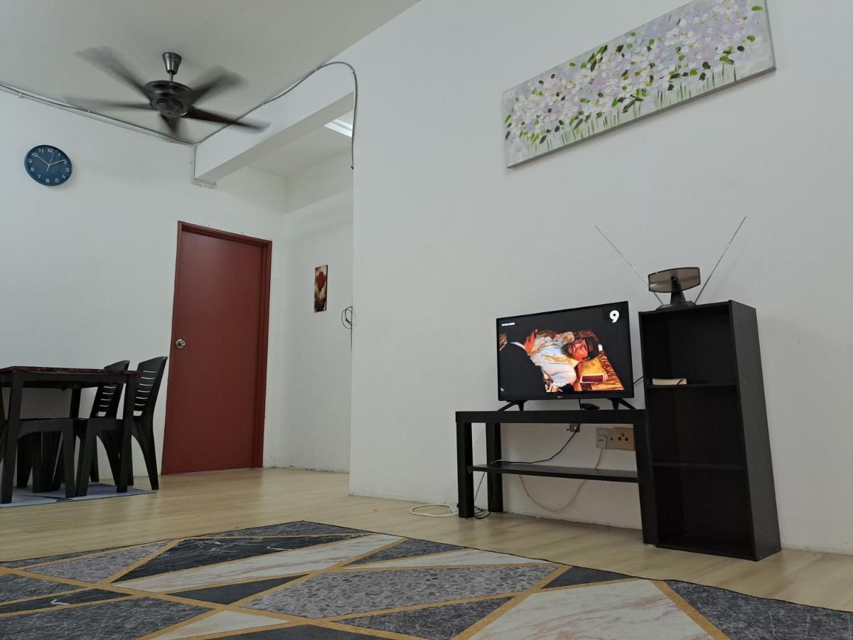 1201 Apartment Ladang Tok Pelam Tepipantaibatuburuk Куала-Тренгану Экстерьер фото